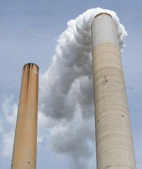 The&nbsp;smoke&nbsp;stacks&nbsp;at&nbsp;American&nbsp;Electric&nbsp;Power's&nbsp;(AEP)&nbsp;Mountaineer&nbsp;coal&nbsp;power&nbsp;plant&nbsp;in&nbsp;New&nbsp;Haven,&nbsp;West&nbsp;Virginia,&nbsp;October&nbsp;30.&nbsp;Some&nbsp;50&nbsp;African&nbsp;nations&nbsp;staged&nbsp;a&nbsp;show&nbsp;of&nbsp;force&nbsp;at&nbsp;world&nbsp;climate&nbsp;talks&nbsp;here&nbsp;Tuesday,&nbsp;demanding&nbsp;that&nbsp;rich&nbsp;countries&nbsp;commit&nbsp;to&nbsp;deep&nbsp;cuts&nbsp;in&nbsp;the&nbsp;carbon&nbsp;emissions&nbsp;that&nbsp;stoke&nbsp;global&nbsp;warming.(AFP/File/Saul&nbsp;Loeb)