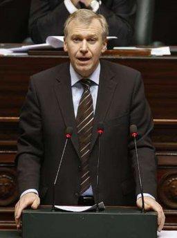 Belgium's&nbsp;newly&nbsp;appointed&nbsp;Prime&nbsp;Minister&nbsp;Yves&nbsp;Leterme&nbsp;addresses&nbsp;the&nbsp;Belgian&nbsp;Parliament&nbsp;in&nbsp;Brussels&nbsp;November&nbsp;25,&nbsp;2009.&nbsp;REUTERS/Yves&nbsp;Herman&nbsp;(BELGIUM&nbsp;POLITICS)