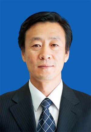 在7月29日召开的省委常委会上,韩学键以省委常委,大庆市委书记的