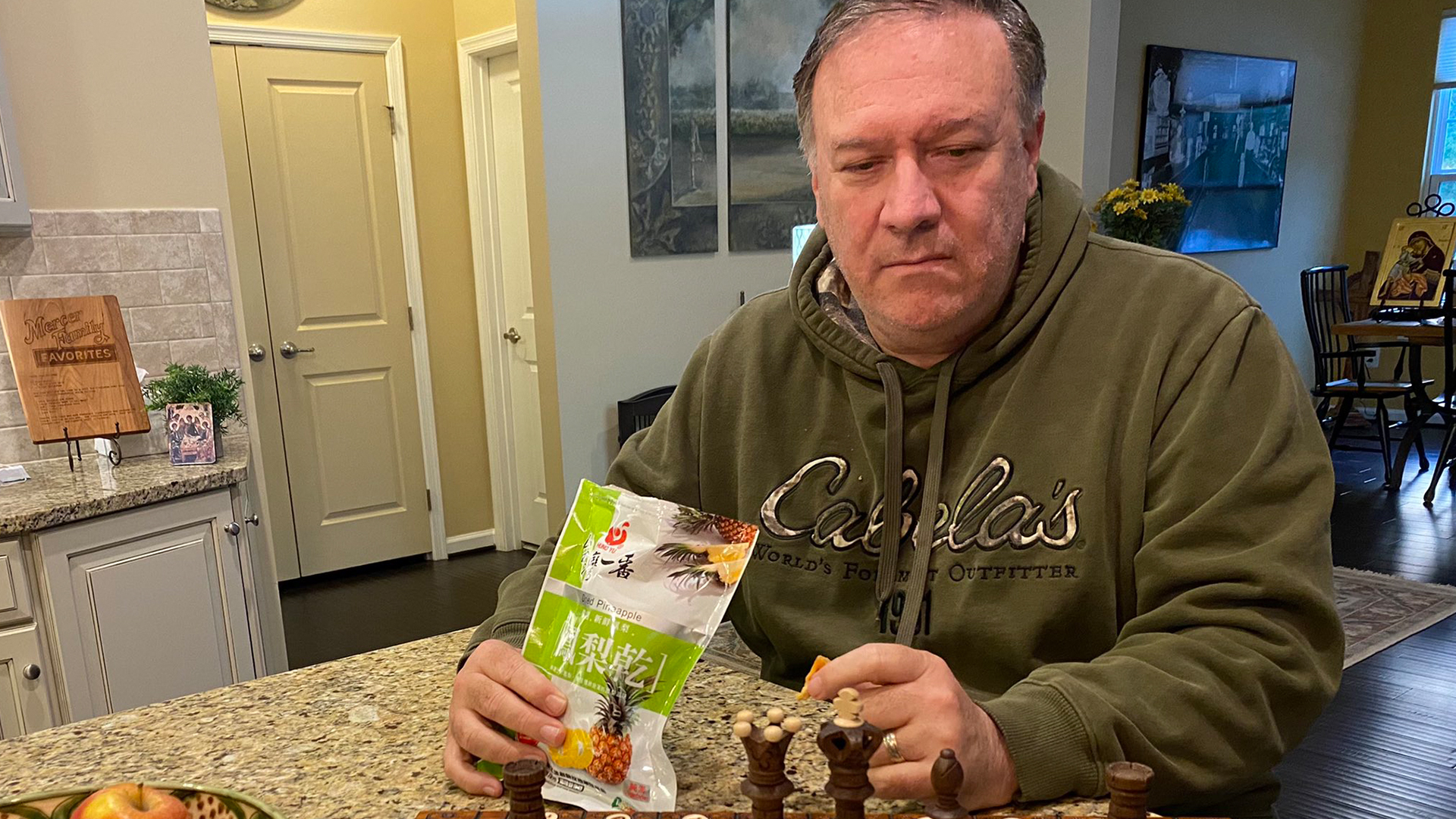 这位美国高官自曝美国"原罪" 让反华分子急眼了