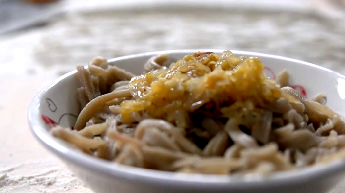 敖汉拨面:润滑筋道 老少皆宜