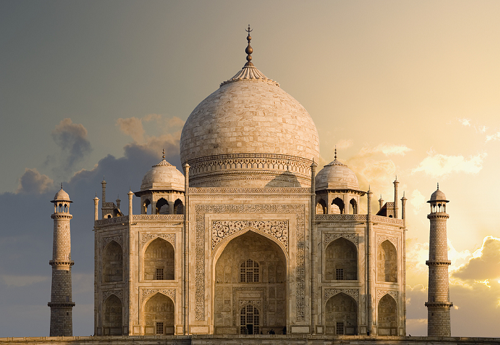 印度泰姬陵受到炸弹威胁警方初步筛查后未发现可疑物