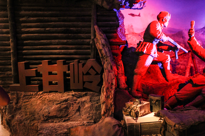 190万发炮弹落下 美国人依旧攻占不了它 王志飞揭秘上甘岭战役 红色印记第63集