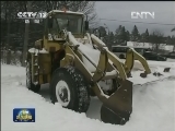俄罗斯：强降雪造成百公里大堵车