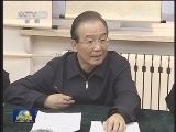 温家宝在北京市社区同群众座谈征求对政府工作的意见