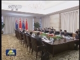 习近平会见新西兰总理