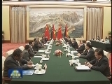 张德江与巴布亚新几内亚议长举行会谈