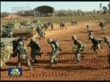 军中巾帼 演兵场上多面手