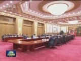 李克强会见捷克总理