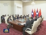 李克强会见老挝总理