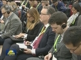 李克强与英国首相共同会见记者