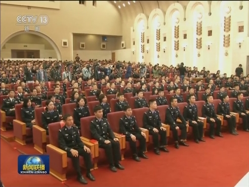 “时代楷模”杨雪峰先进事迹报告会在人民大会堂举行