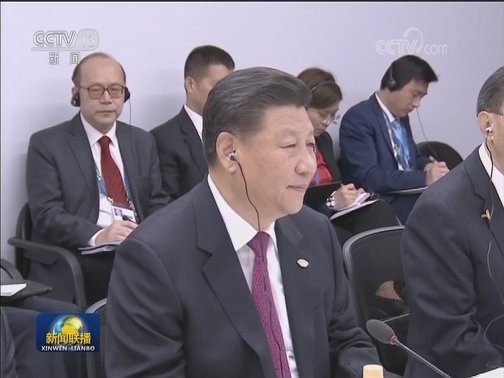 习近平会见法国总统