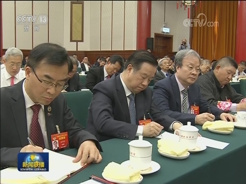 韩正与香港 澳门界别政协委员共商国是