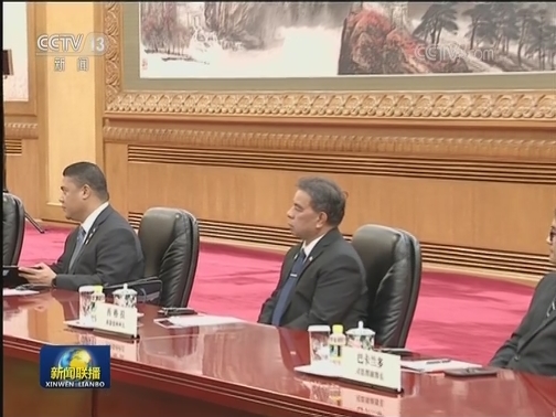 习近平同密克罗尼西亚联邦总统会谈