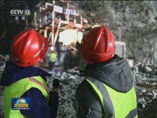 韩正出席推进重大项目建设积极做好稳投资工作电视电话会议