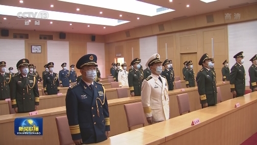 中央军委举行晋升上将军衔仪式 习近平颁发命令状并向晋衔的军官表示祝贺