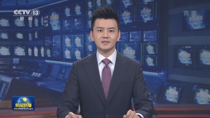 人民日报评论员：拼搏奉献，知重负重攻坚克难——论学习贯彻习近平总书记在“七一勋章”颁授仪式上重要讲话