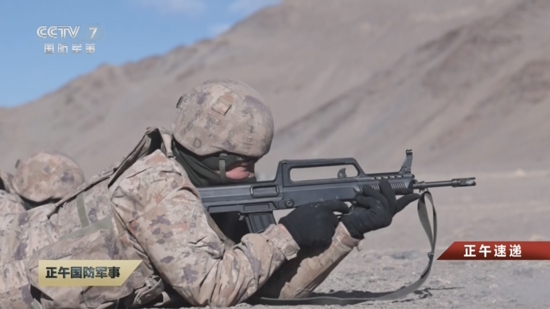 [正午国防军事]正午速递 新疆军区某合成团 海拔5000多米 装甲分队多