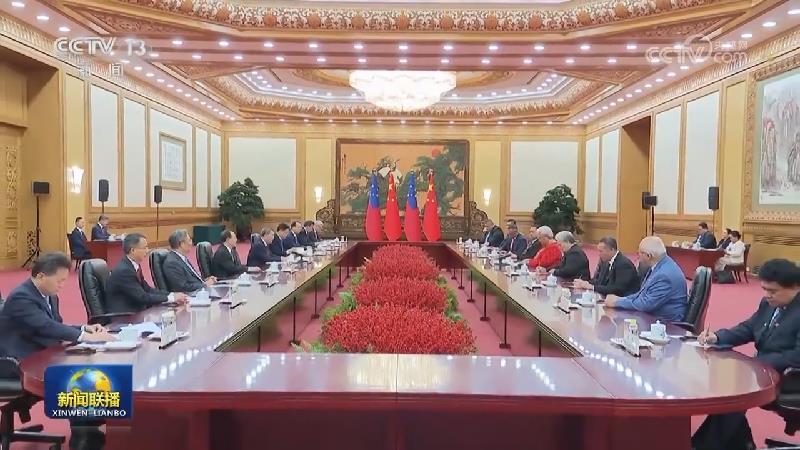 李强同萨摩亚总理会谈