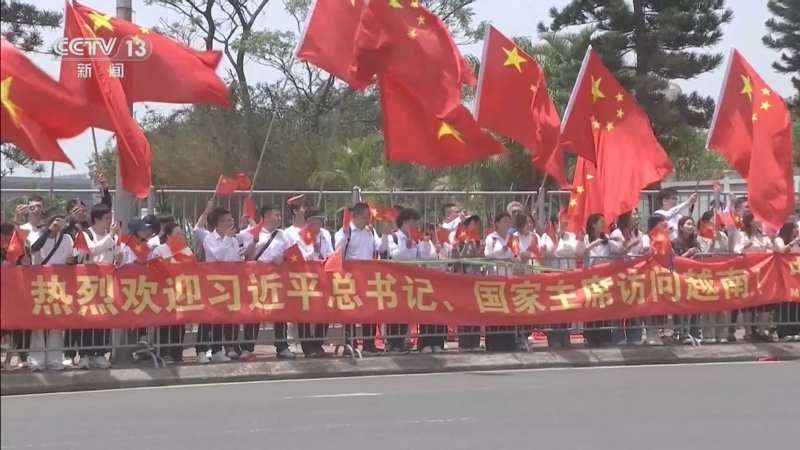 《午夜新闻》 20250415