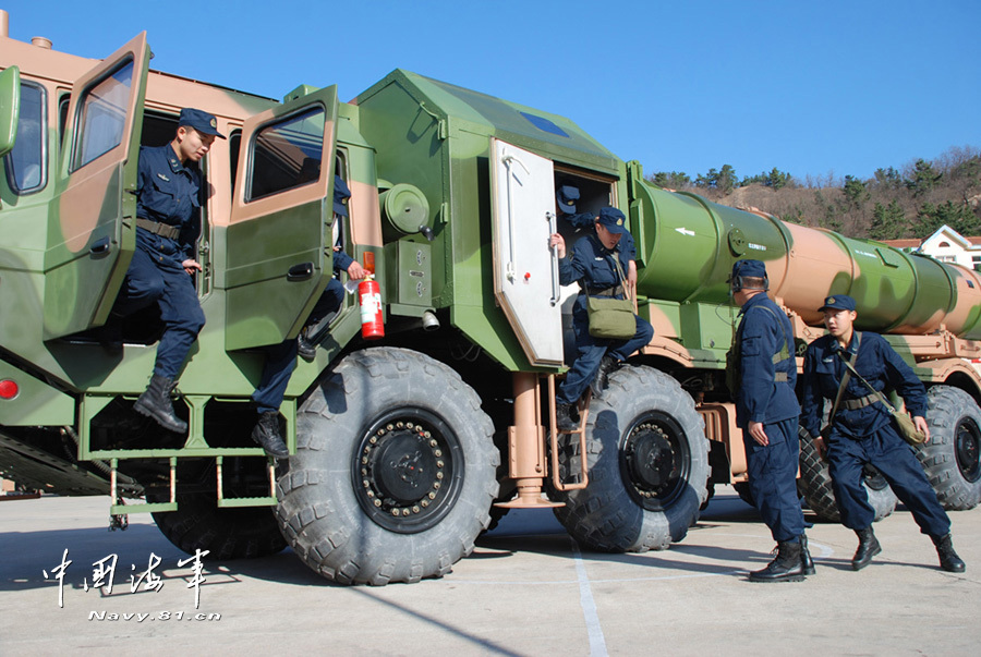 实拍:北海舰队岸导部队导弹发射瞬间