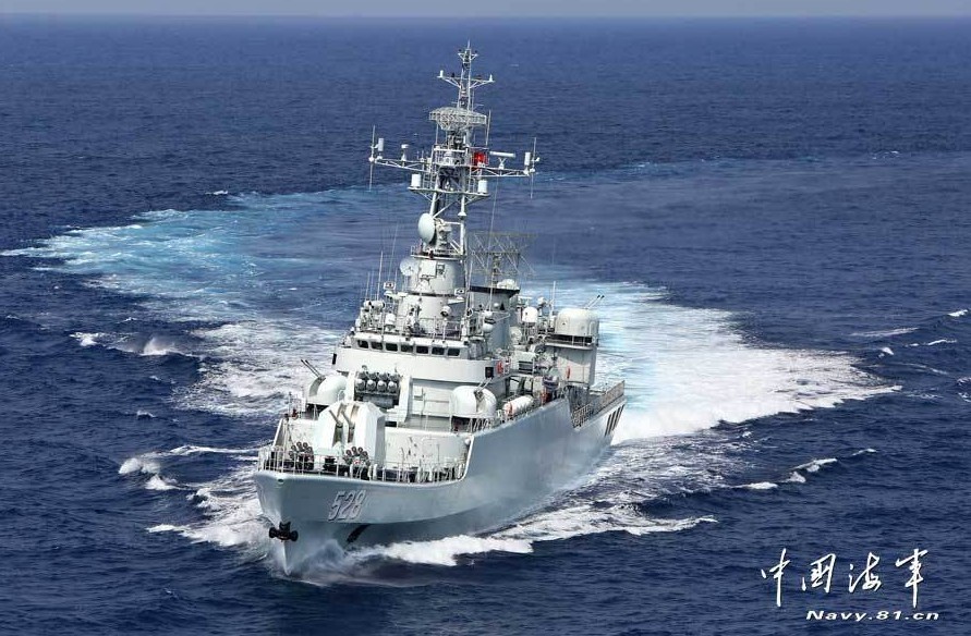 中国海军第14批护航舰队抵达亚丁湾前紧急备战