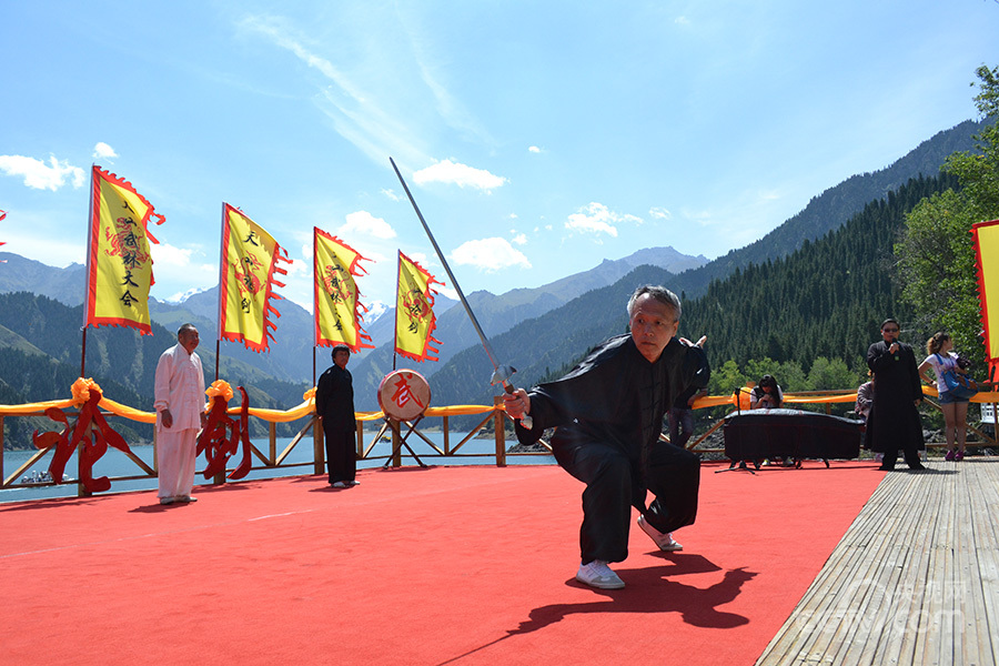 "天山派传人"挑战武林众"掌门"遭拒 - woshiruziniu - woshiruziniu的