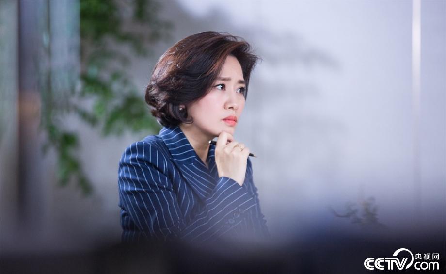 中央电视台财经频道主持人史小诺高清图集