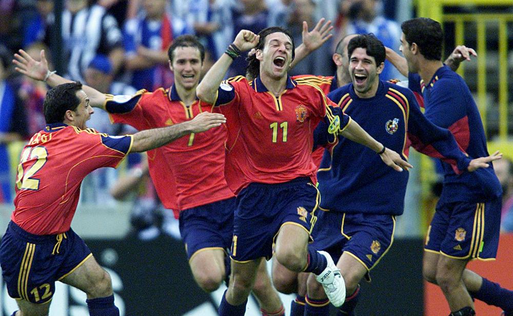 图2000年欧洲杯特雷泽盖金球沙维尔咆哮裁判