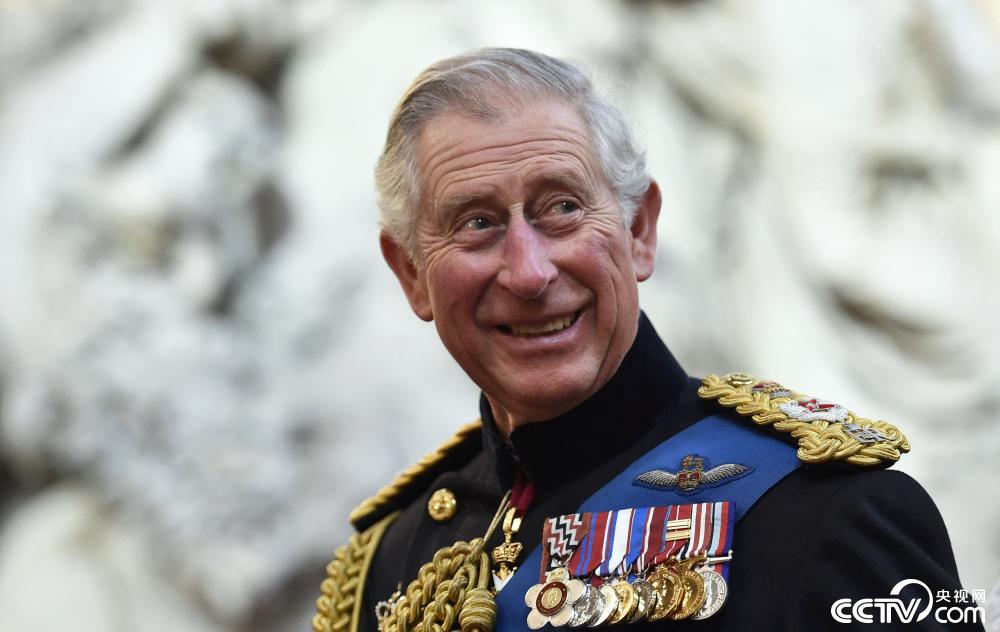 查尔斯继位成为英国国王