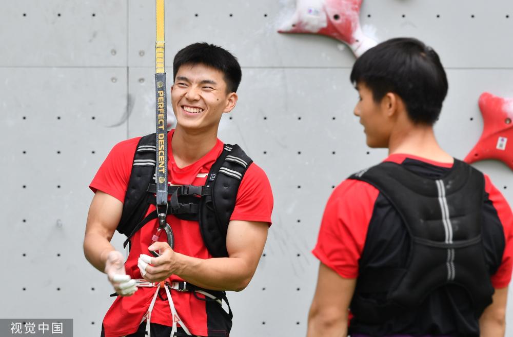 图备战杭州亚运会中国国家攀岩队海南积极训练
