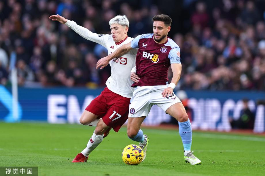 英超-霍伊伦破门麦克托米奈绝杀 曼联2-1维拉