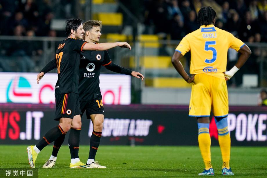 意甲-怀森世界波 罗马3-0弗洛西诺内距前四4分