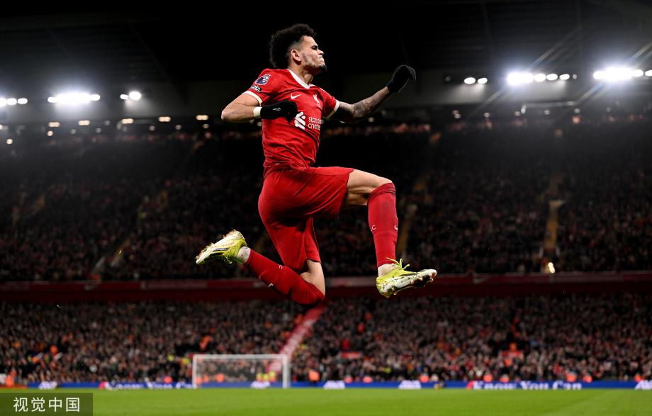 埃利奥特建功迪亚斯破门 利物浦4-1逆转卢顿