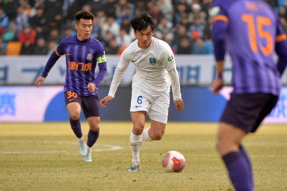 巴顿助攻阿代米进球 天津津门虎平南通支云