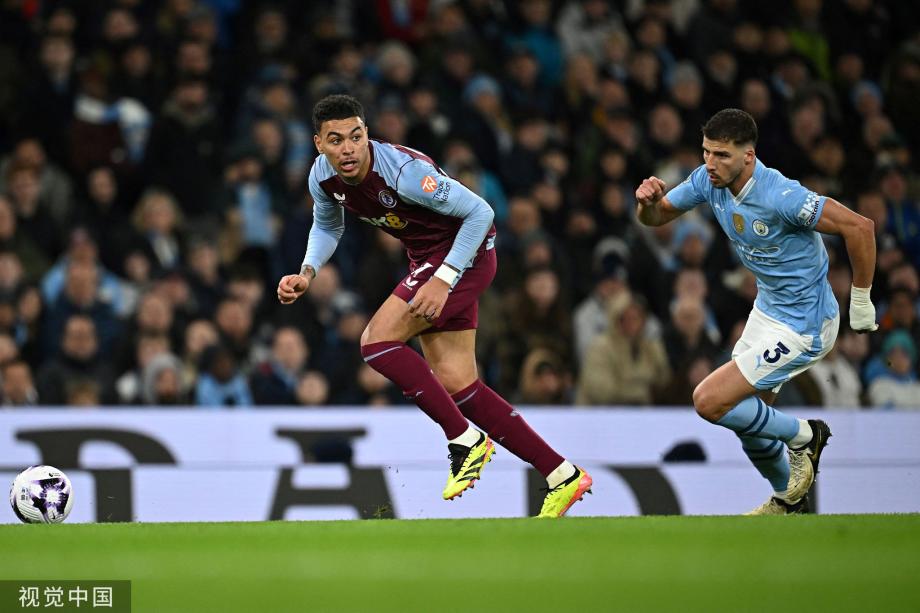 福登戴帽罗德里传射 曼城4-1维拉距榜首1分