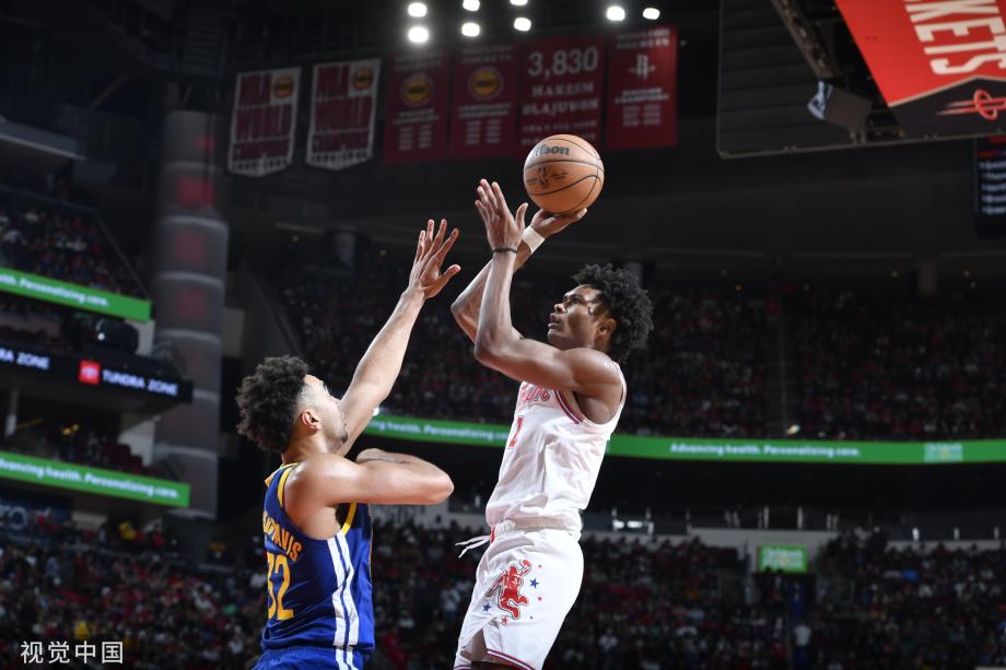 库里29+6汤普森29分 勇士胜火箭豪取6连胜