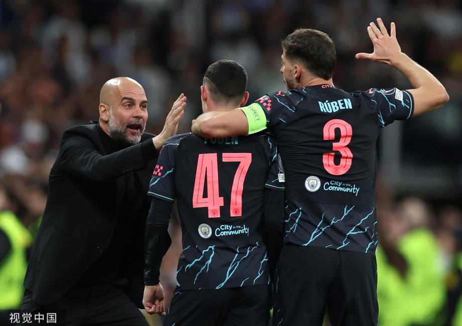 福登世界波巴尔韦德凌空斩 皇马首轮3-3曼城