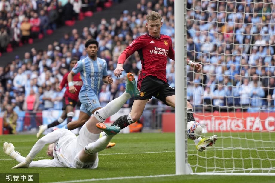 点球大战淘汰考文垂 曼联惊险晋级足总杯决赛