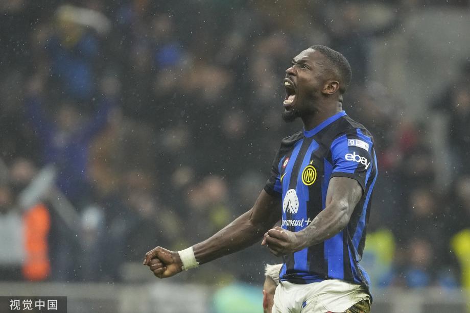 德比战3人染红 国米客场2-1米兰提前5轮夺冠