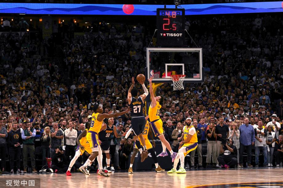 穆雷再绝杀詹姆斯空砍30+11 掘金4-1淘汰湖人