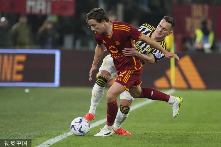 意甲-卢卡库破门布雷诺扳平 罗马1-1尤文图斯