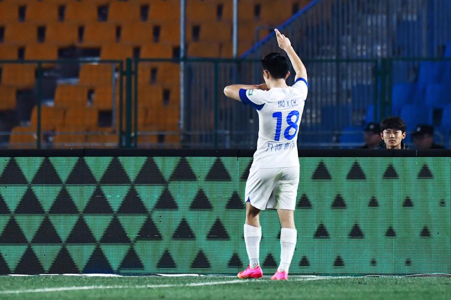 中超-沧州1-1南通 郑凯木客串门将做关键扑救