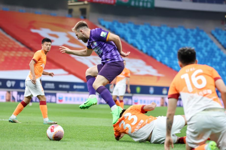 王建明建功 海牛3-1终结津门虎4轮不败