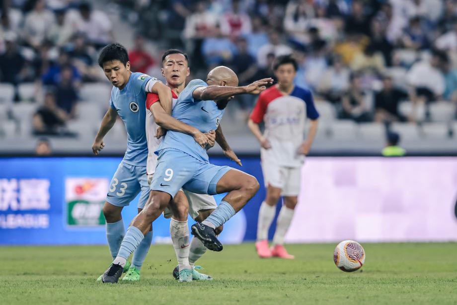 马莱莱制胜 上海申花1-0送深圳新鹏城9轮不胜