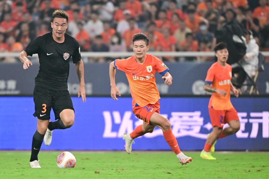 李源一破门后向球迷致歉 泰山主场1-1遭海牛逼平