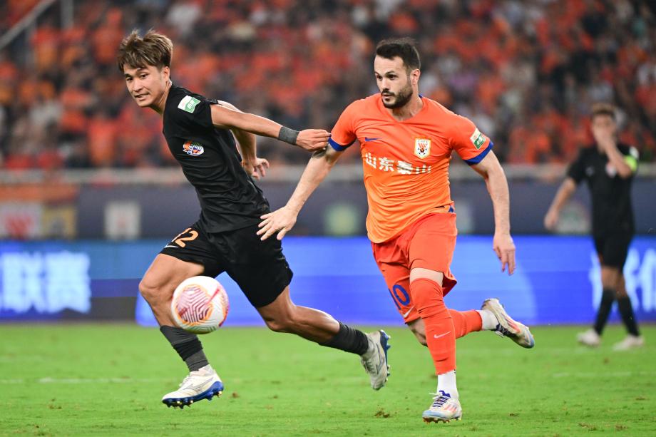 李源一破门后向球迷致歉 泰山主场1-1遭海牛逼平