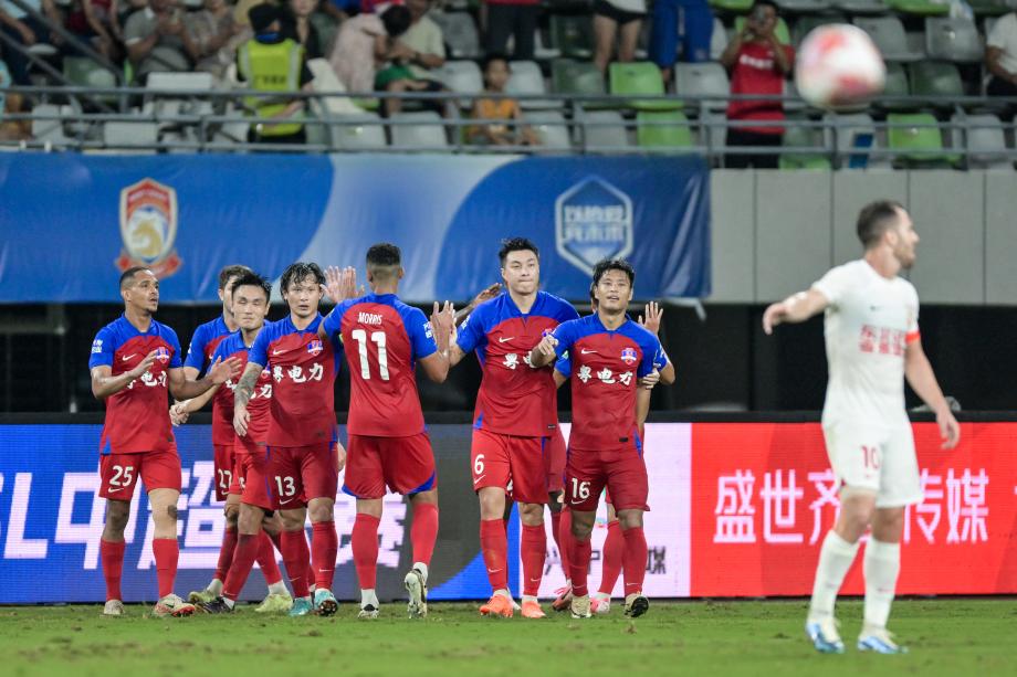 杨超声传射马里破门 梅州2-1战胜亚泰逃离降级区