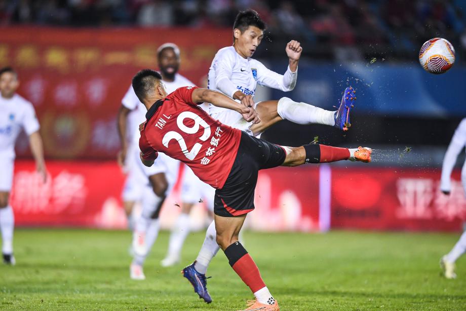 田玉达补时绝杀 长春亚泰3-2逆转送南通支云8轮不胜